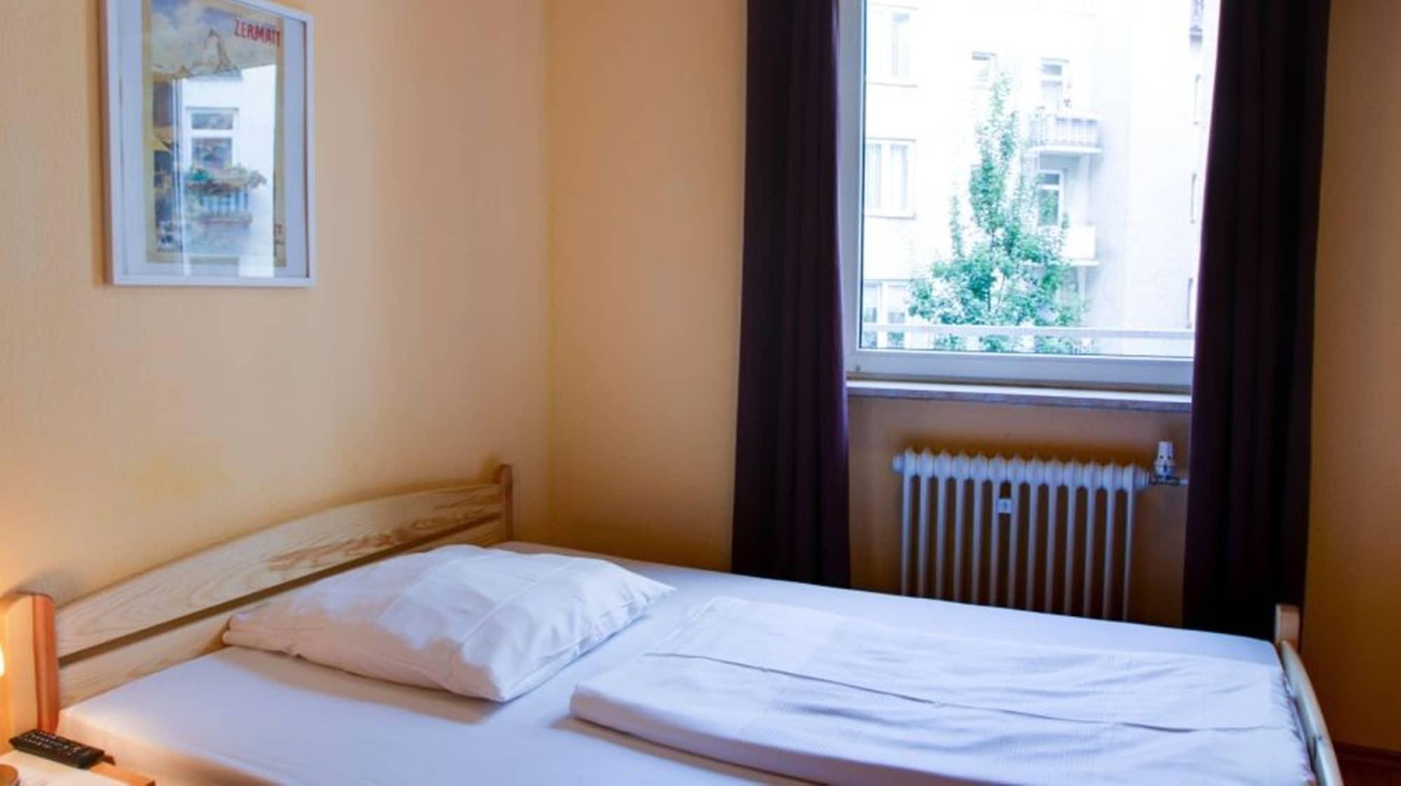 Hotel Sendlinger Tor München Exteriör bild